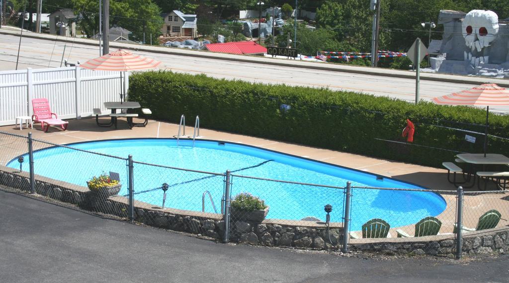 Lake Lighthouse Inn Osage Beach Extérieur photo