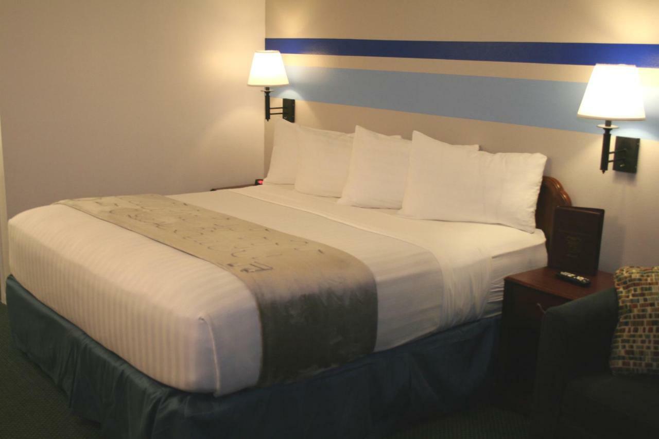 Lake Lighthouse Inn Osage Beach Extérieur photo